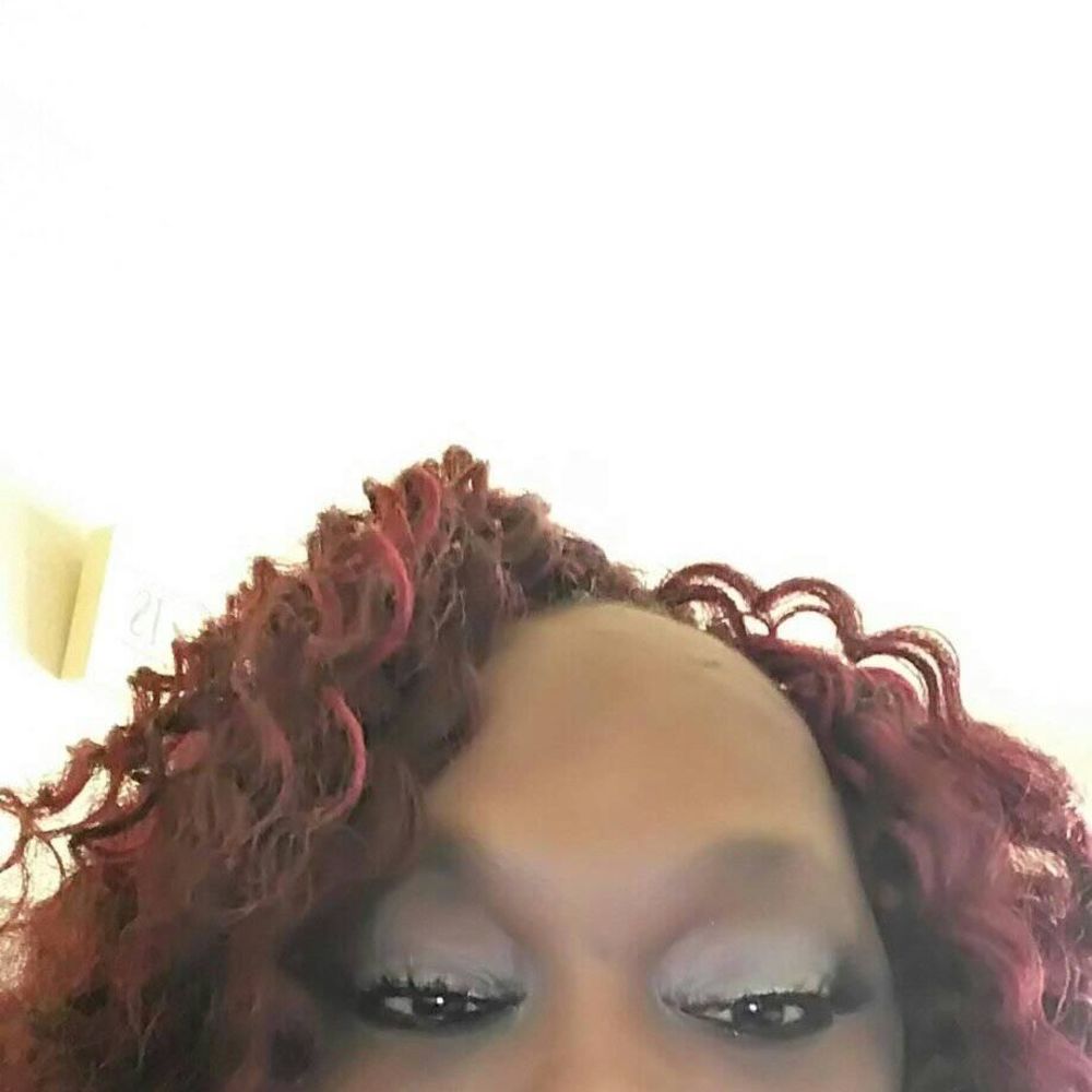 Meet your Posher, Latasha